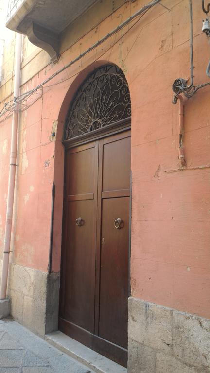 Casa Vacanze Trapani Via Merce מראה חיצוני תמונה